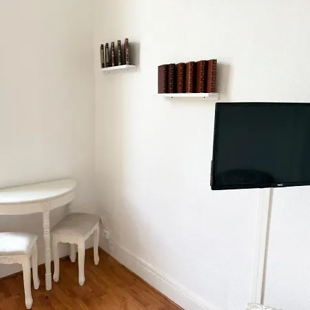 Plein Centre Et Parking Apartamento
