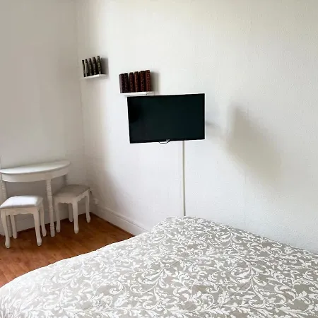 Plein Centre Et Parking Apartamento